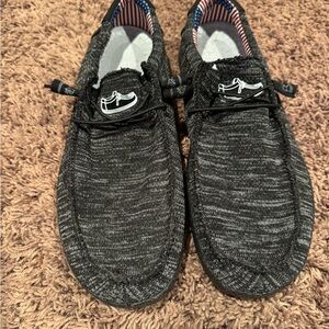 Source Unknown Black and Gray Loafers